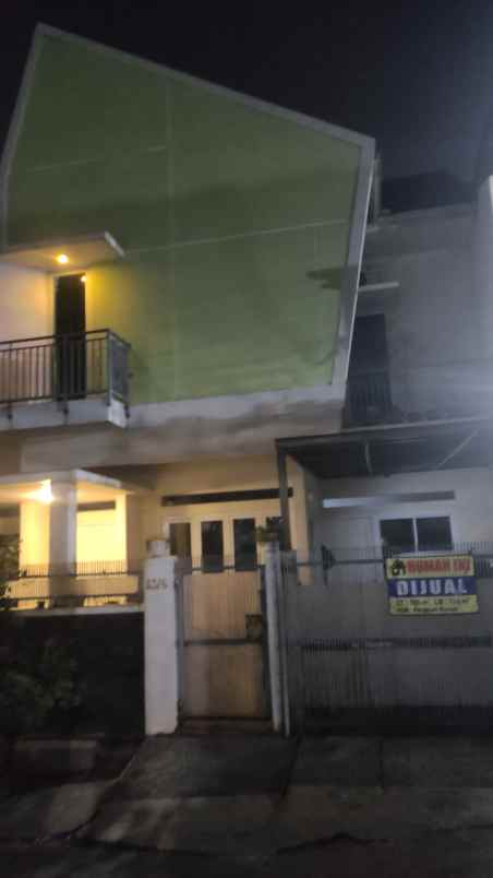 rumah tingkat streategis dekat margonda depok