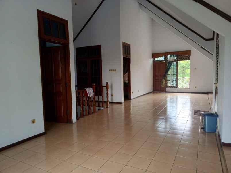 rumah vila sangat asri di ciomas bogor jawa barat