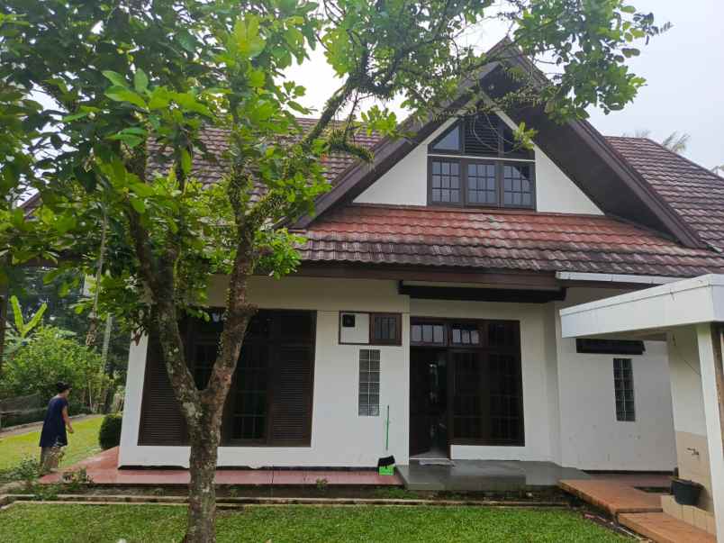 rumah vila sangat asri di ciomas bogor jawa barat