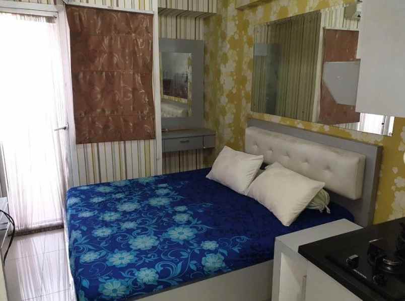 sewa apartemen studio furnished di green pramuka city