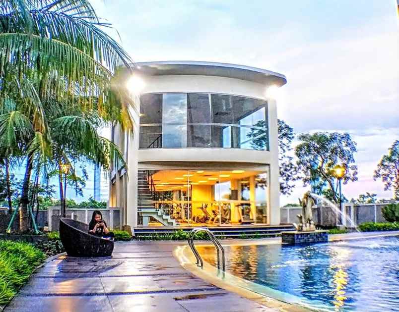 silkwood residence studio ff 1otwyoppy yonathan706