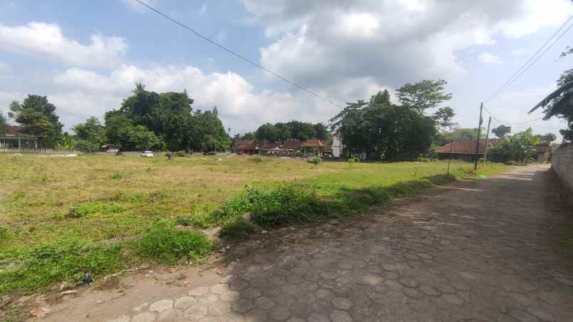 tanah kavling strategis dekat jln magelan km 12