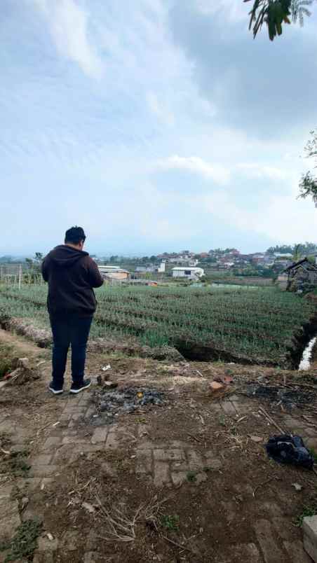 tanah luas murah view bagus pegunungan di kota batu