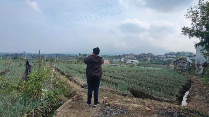 tanah luas murah view bagus pegunungan di kota batu