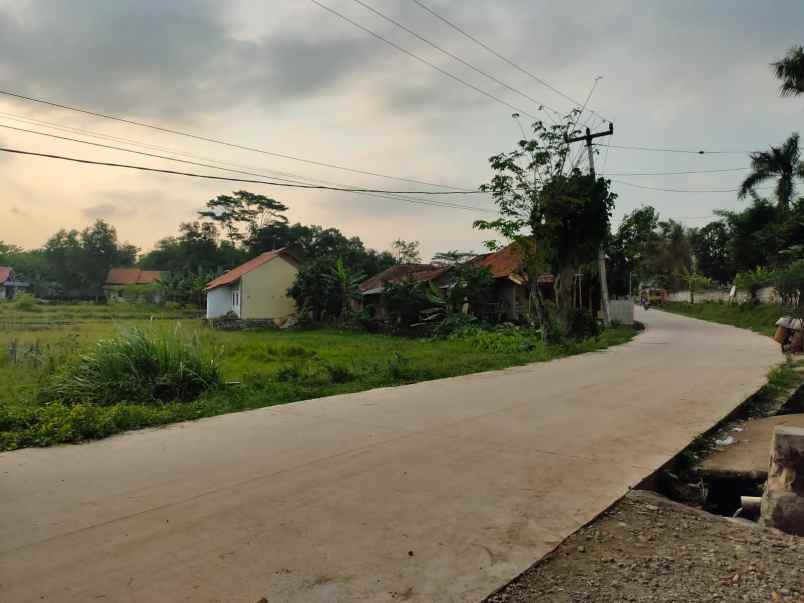 tanah pinggir jalan raya kawasan industri