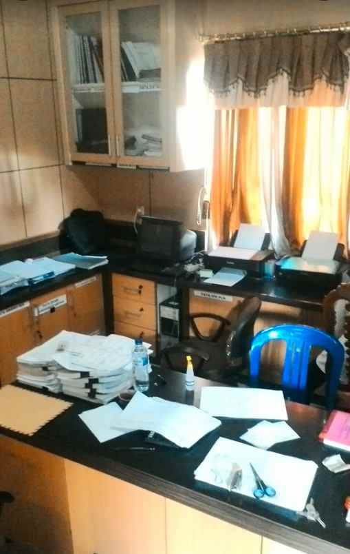 tempat usaha dan rumah