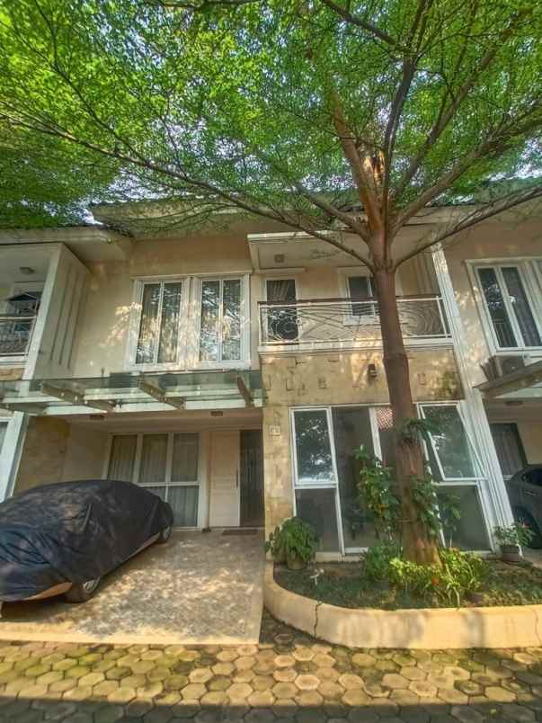 townhouse cilandak tengah fullfurnis spool 275 jt thn