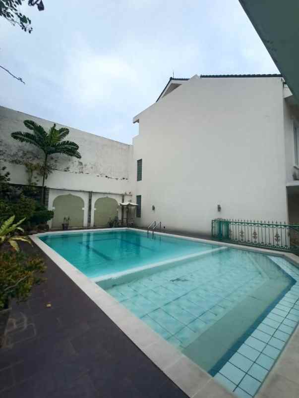 townhouse cilandak tengah fullfurnis spool 275 jt thn