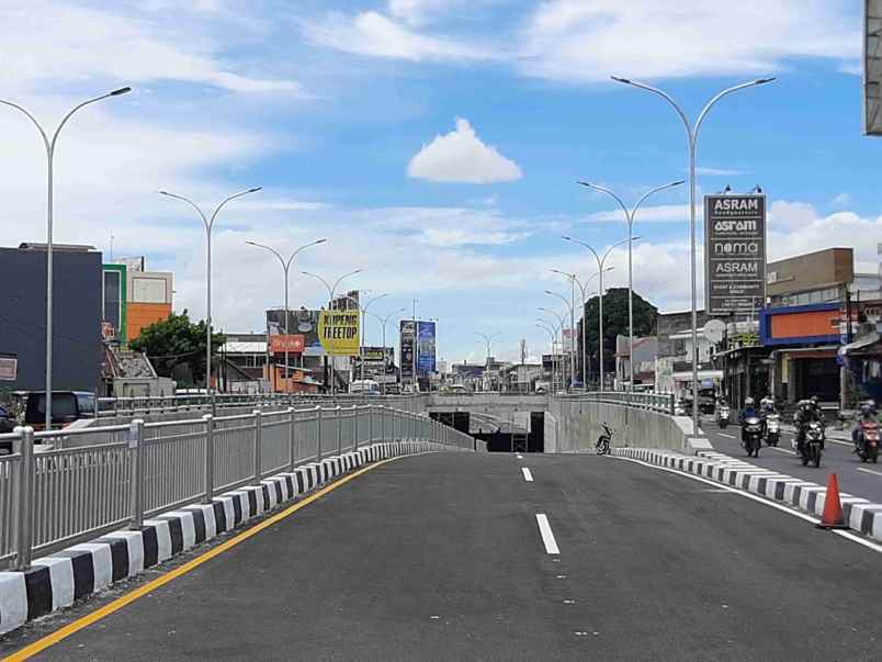 utara kampus ugm tanah kaliurang km 7 bisa cicil