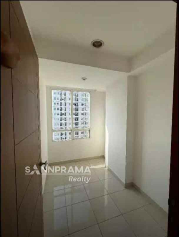 apartemen 2br hook di cinere bellevue rilin