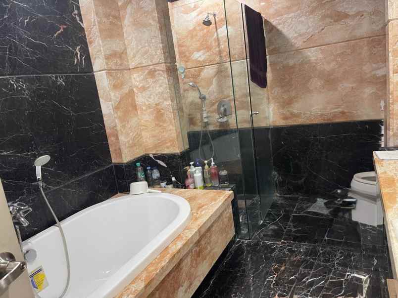 apartemen regatta tower monte carlo 206 m 3br sea view