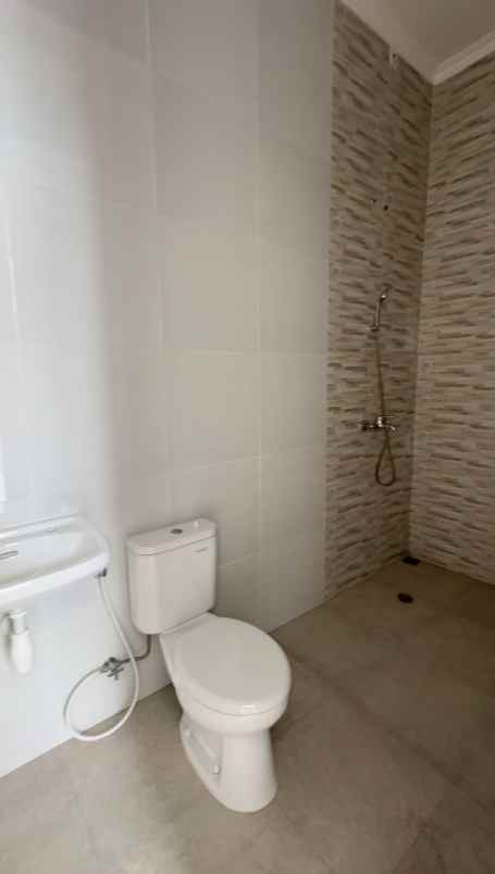 darmo rumah kotak lebar 6 surabaya bisa kpr