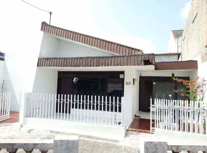 dijual 2 rumah murah tengah kota semarang