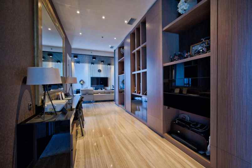 dijual apartemen ciputra world jl mayjend