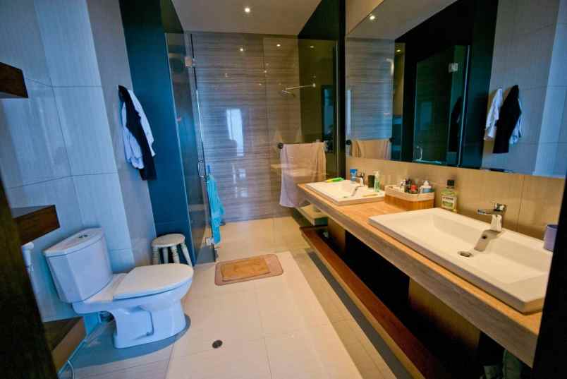 dijual apartemen ciputra world jl mayjend
