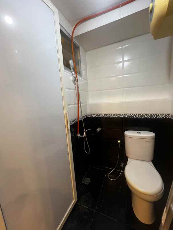 dijual apartemen educity standford