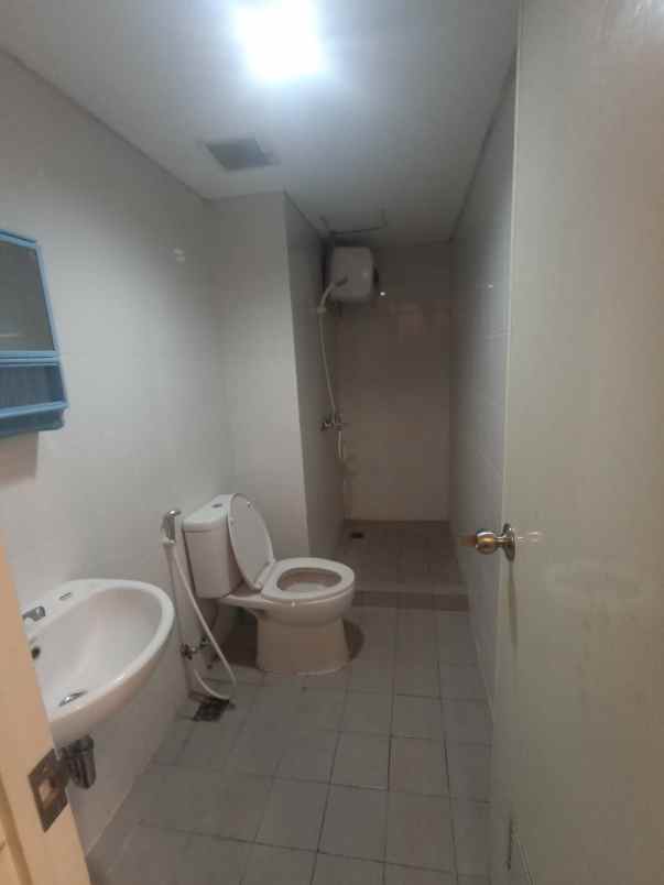 dijual apartemen gunawangsa tidar