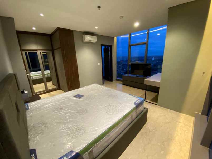 dijual apartemen l avenue jakarta selatan corner unit
