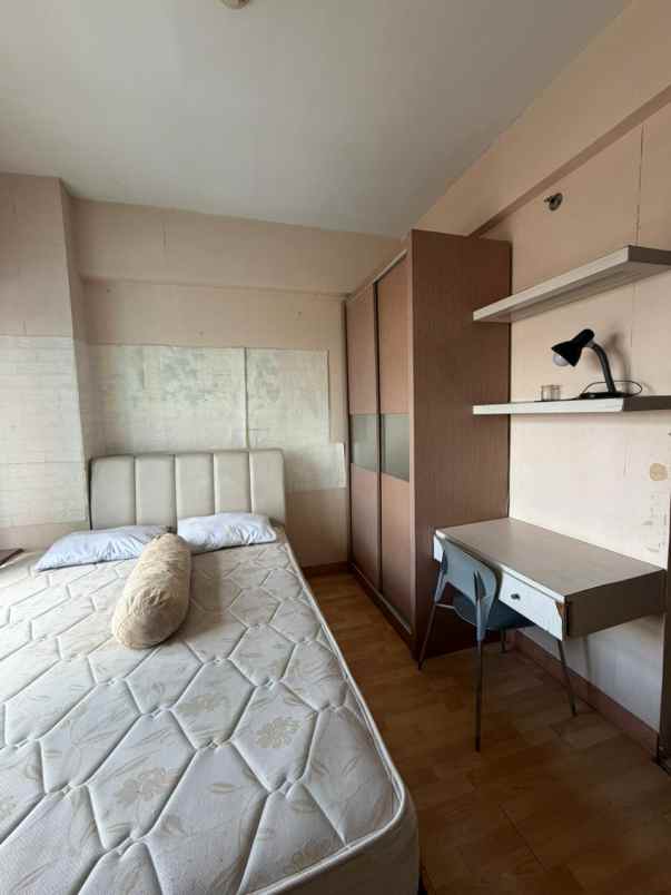 dijual apartemen raya tenggilis