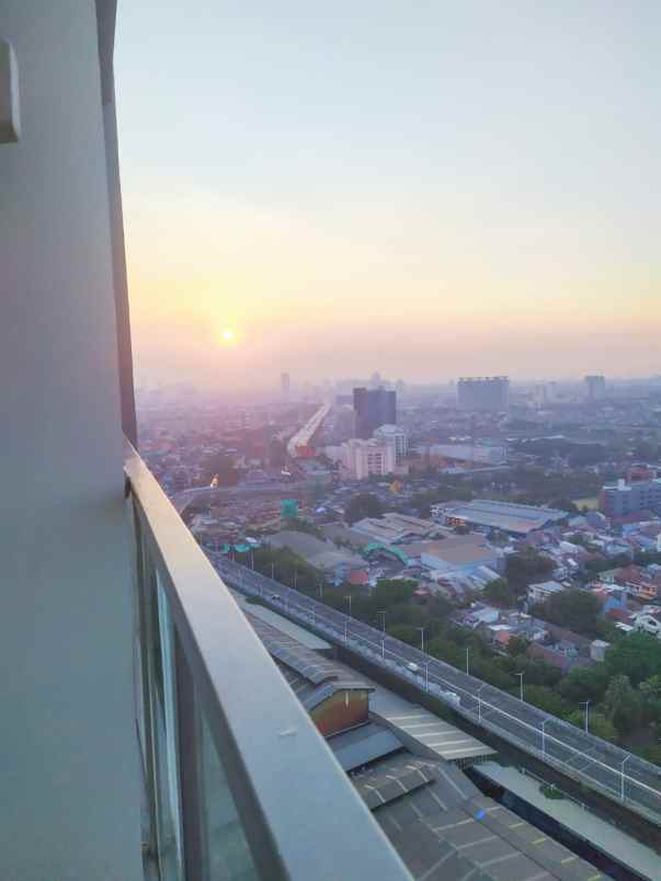 dijual cepat apt sedayu city semi furnished bisa nego