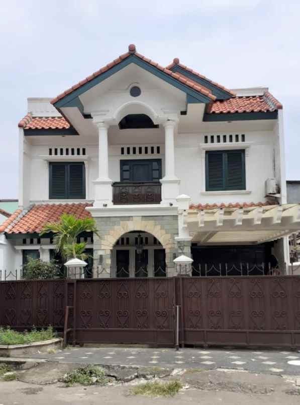 dijual cepat rumah cantik di cinere barat depok