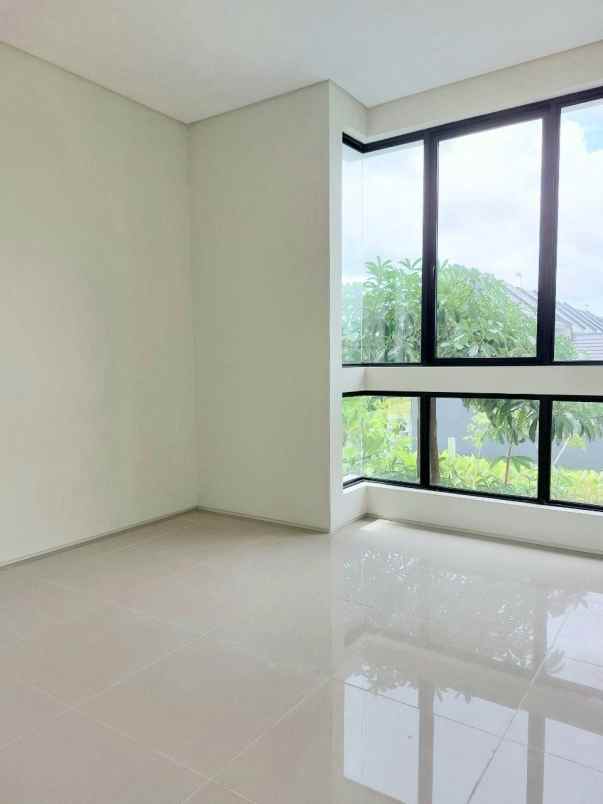 dijual cepat rumah di north west hill citraland