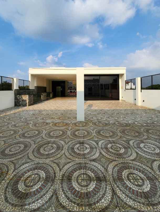 dijual gedung perkantoran lokasi strategis di cilandak