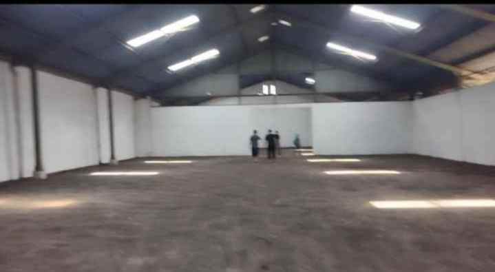 dijual gudang akses jl kontener masuk