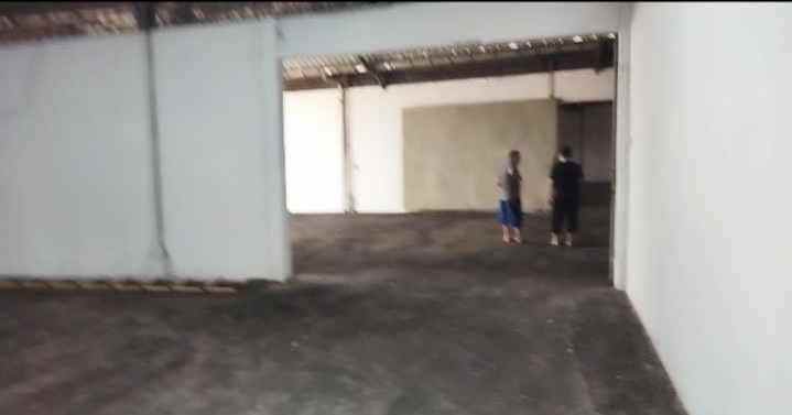 dijual gudang akses jl kontener masuk