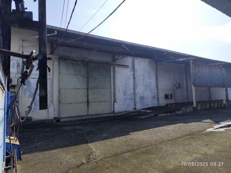 dijual gudang ex pabrik hitung tanah di gresik