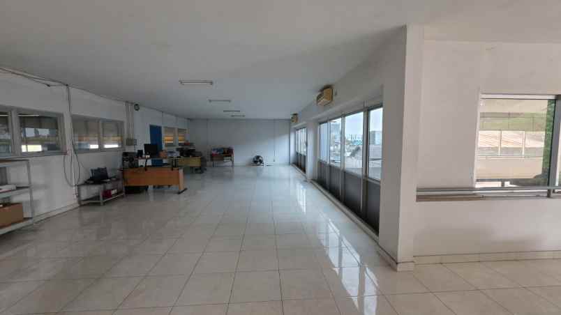 dijual gudang strategis di jl hankam jatimelati bekasi