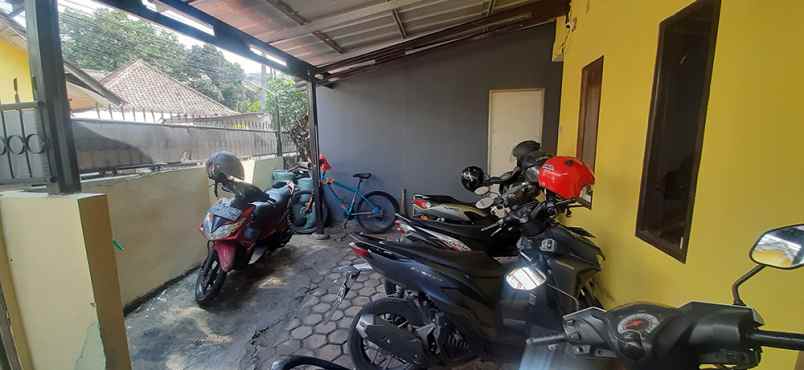 dijual kost bangbayang