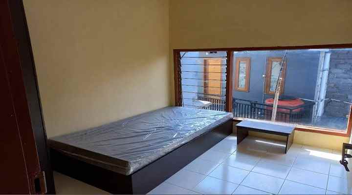 dijual kost bangbayang