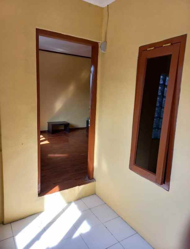 dijual kost bangbayang