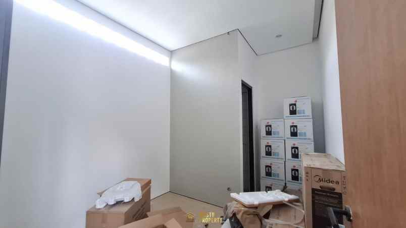 dijual kost condongcatur depok sleman