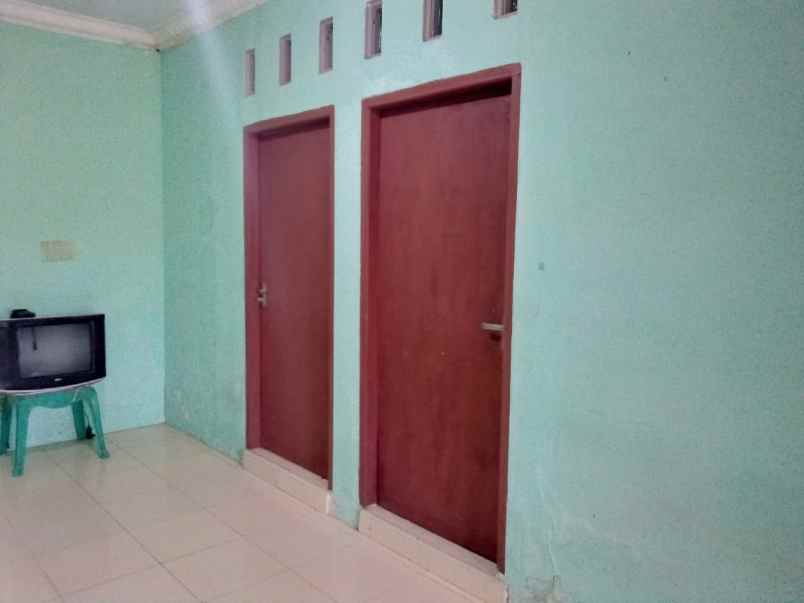 dijual kost jl perumahan mustamindo