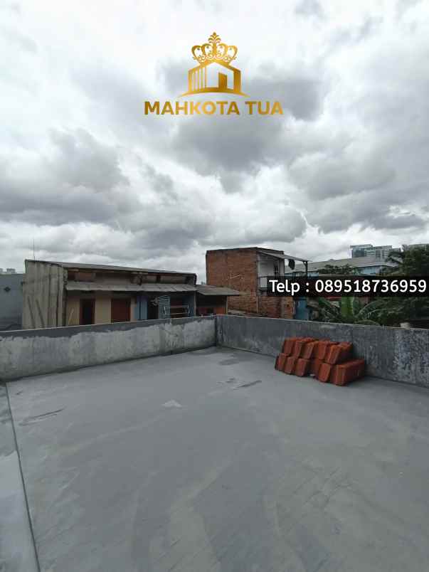 dijual kost kebayoran baru