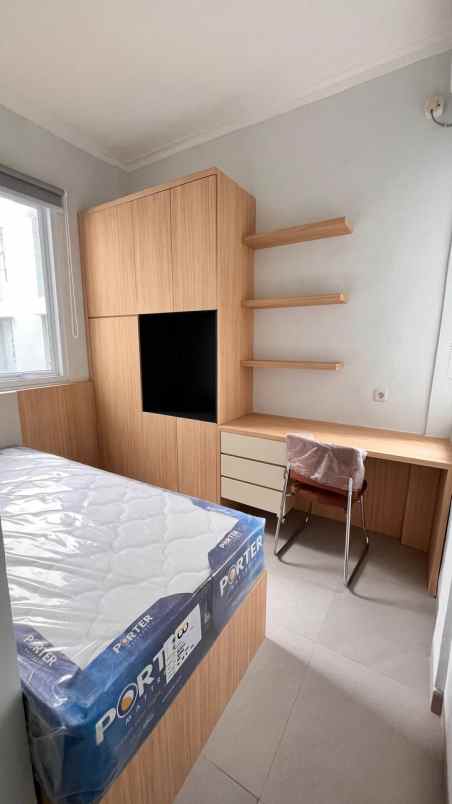 dijual kost kukusan depok