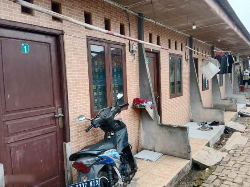 dijual kost lengkong wetan serpong utara