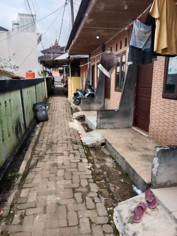 dijual kost lengkong wetan serpong utara