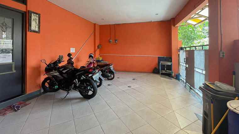 dijual kost paseban timur senen