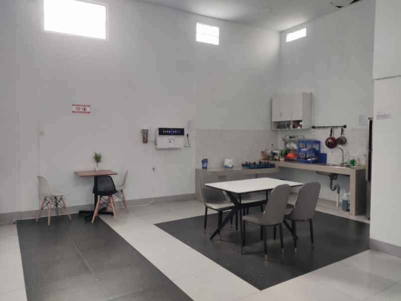 dijual kost pondok cina