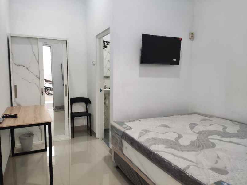 dijual kost pondok cina