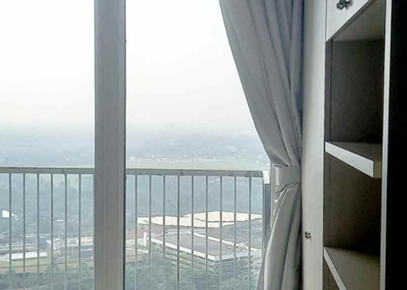 dijual murah apartemen full furnish casa de parco