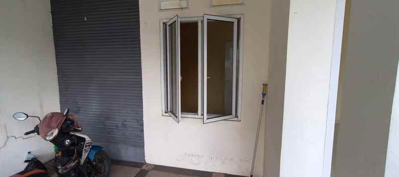 dijual murah rumah cluster di mampang pancoran mas
