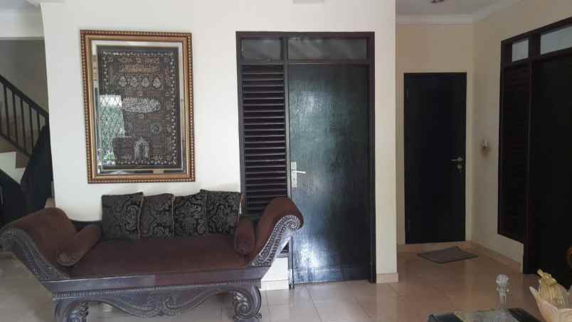 dijual murah rumah hook siap huni cinere timur depok