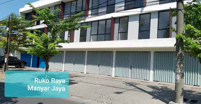 dijual ruko baru gress 3 lantai di raya manyar jaya