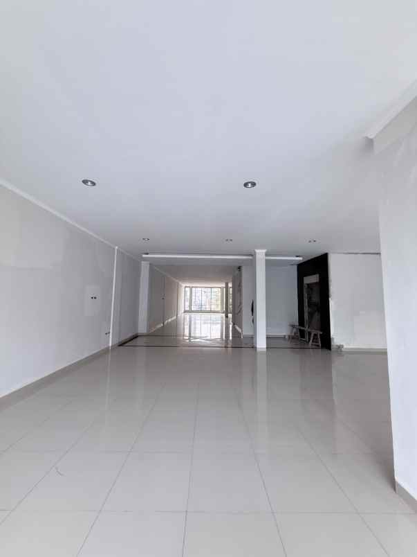 dijual ruko gudang kantor bali mester jatinegara