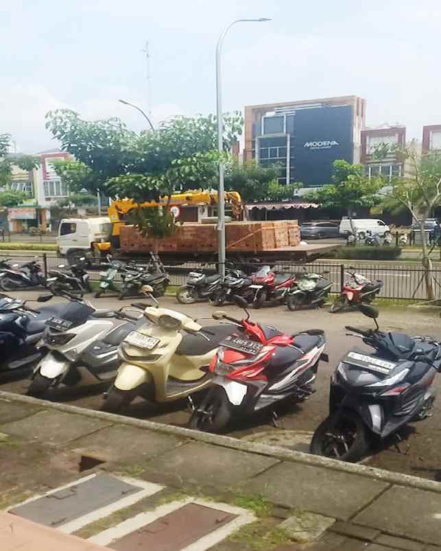 dijual ruko gudang kantor grand wisata ruko