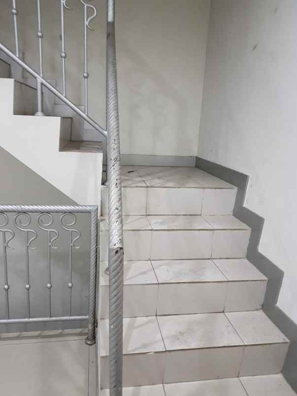 dijual ruko gudang kantor jalan mampang prapatan